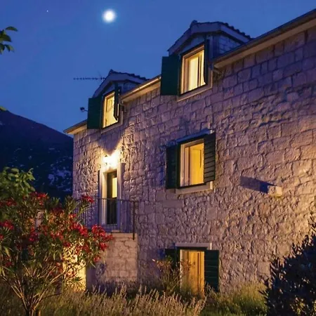 Caelum Villa