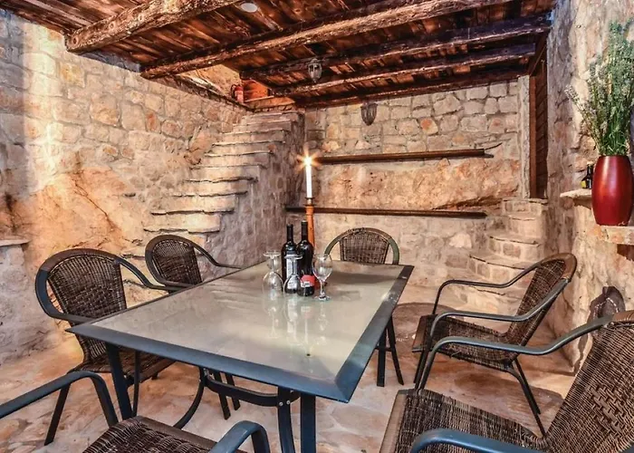 Caelum Villa