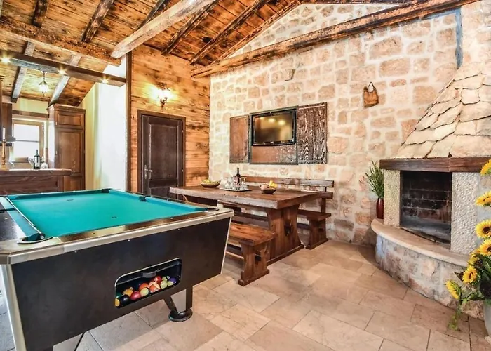 Villa Caelum Grabovac (Split-Dalmatia)