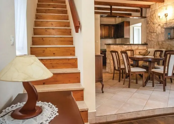 Villa Caelum Grabovac (Split-Dalmatia)